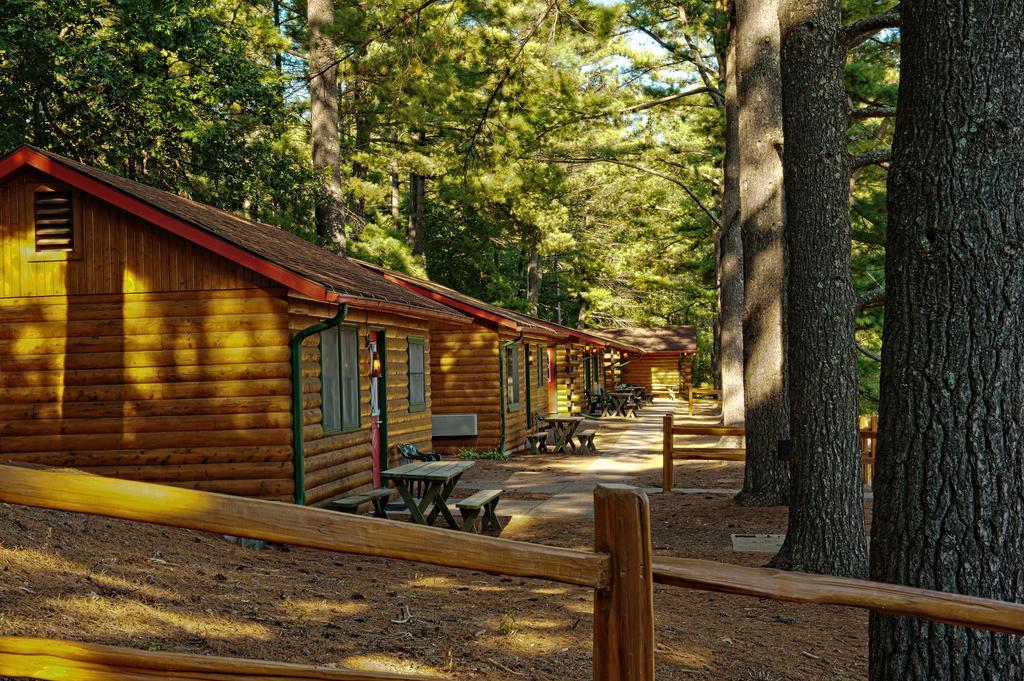 Meadowbrook Resort Уисконсин Делс Екстериор снимка