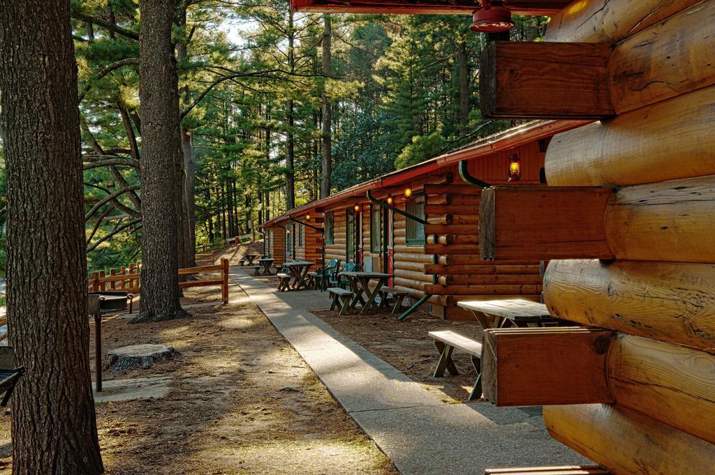 Meadowbrook Resort Уисконсин Делс Екстериор снимка