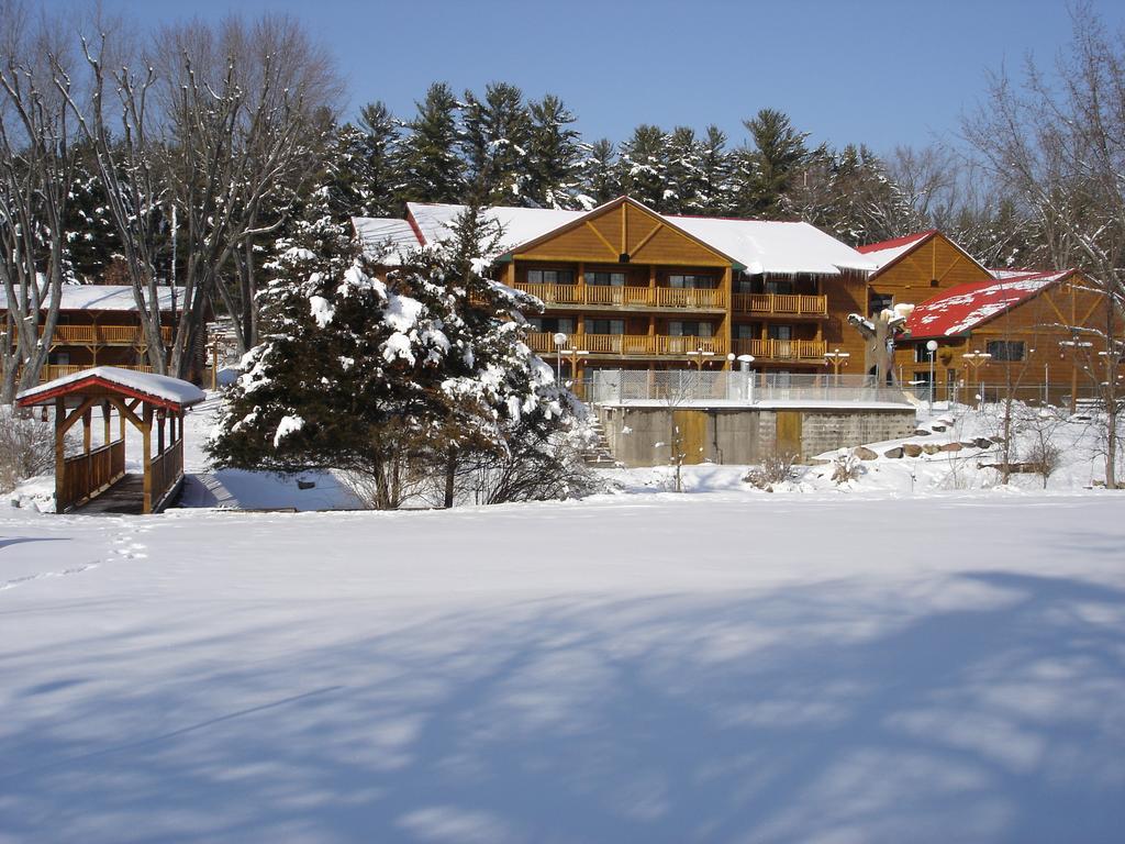 Meadowbrook Resort Уисконсин Делс Екстериор снимка